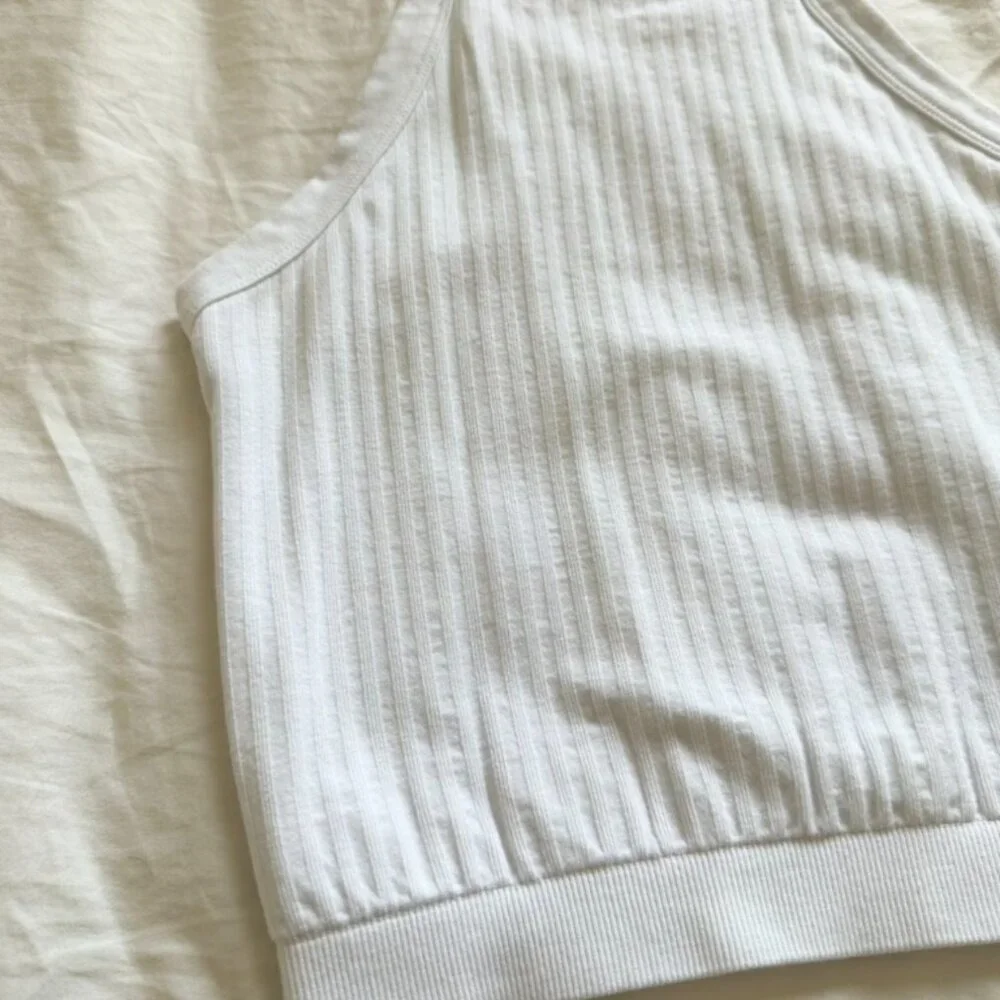 Fabletics Ribbed - White Top - Picture 5 of 7